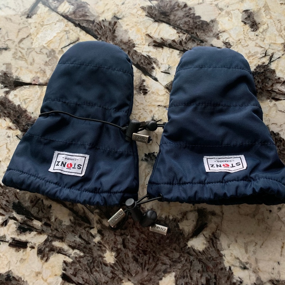 Stonz Mittens